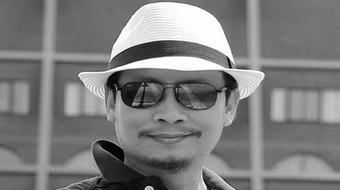 Đạo diễn Phạm Hoàng Nam: Xuân Hinh là viên ngọc quý của sân khấu Việt