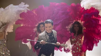 Đàm Vĩnh Hưng gây "choáng" với teaser giới thiệu liveshow đầy kim cương