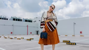 Minh Hằng tung hình ảnh mới, hậu trường của MV "khủng"