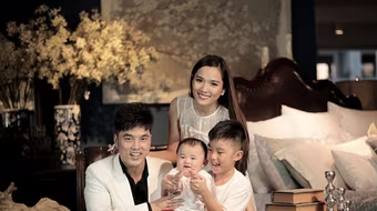 Khoảnh khắc hạnh phúc của gia đình Ưng Hoàng Phúc và các con