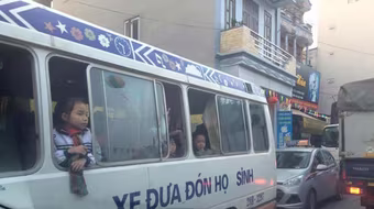 Xe hết "đát", xe ba bánh chở học sinh: Mối nguy được báo trước