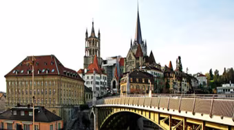 Không cần làm gì vẫn được nhận lương