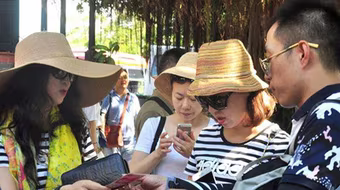 Hướng dẫn viên Trung Quốc làm loạn du lịch Việt