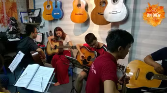 "Lò" dạy nhạc đang bị thả nổi