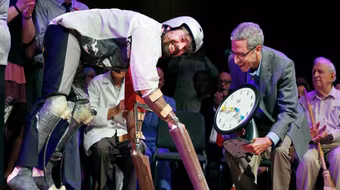 Chết cười với những giải Ig Nobel 2016