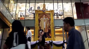 Du lịch Thái Lan chùng xuống thời quốc tang