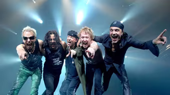 Đẳng cấp và những yêu cầu dài cả chục trang giấy