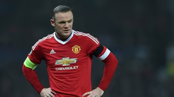 Rooney "giải cứu" Van Gaal