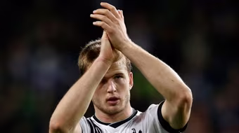 "Tam sư" công bố danh sách cầu thủ đối đầu với Tây Ban Nha và Pháp