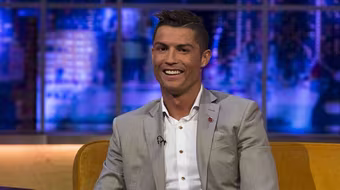 PSG chi lương "khủng" lôi kéo Ronaldo