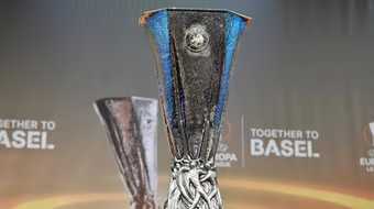 Liverpool đại chiến M.U tại vòng 1/8 Europa League