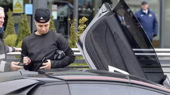 "Sao" của Man City bị tố mua giấy phép lái xe ở Pháp