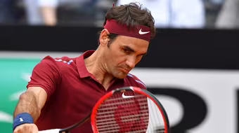 Vì sao Roger Federer bất ngờ rút khỏi Pháp mở rộng 2016?