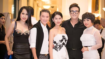 Sao Việt tấp nập chúc mừng Hồng Ánh, Ngọc Thanh Tâm