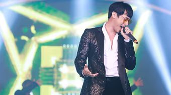 Rocker Nguyễn phản pháo tin đồn "mua giải" Làn Sóng Xanh