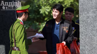 Niềm vui ngày trở về...