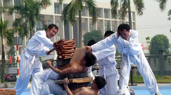 Bế giảng khóa huấn luyện võ thuật do chuyên gia Triều Tiên dạy