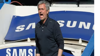 Người đặc biệt “dị ứng” với “lời nguyền” EPL