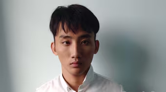 Gọi điện dò la, biết chủ nhà đi vắng liền đến “ăn” hàng