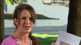 Nữ y tá Mỹ tiết lộ sự thật về điều trị Ebola khiến cả thế giới bàng hoàng