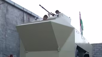 Người dân Iraq tự chế xe tăng giúp chính phủ chống Nhà nước Hồi giáo (IS)