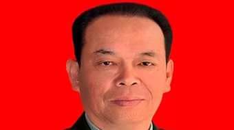 Khai trừ Phó Tư lệnh quân khu Thành Đô khỏi Đảng Cộng sản Trung Quốc.