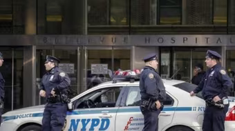 Trở về từ “vùng” Ebola: Nữ y tá Mỹ “kêu trời” vì bị đối xử như tù nhân nguy hiểm