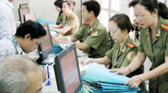 Về hướng dẫn thi hành Luật xuất cảnh, nhập cảnh và cư trú của người nước ngoài tại Việt Nam