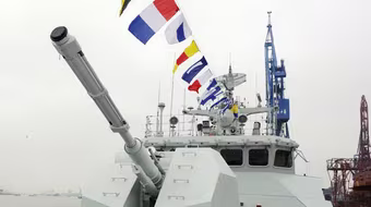 Trung Quốc đưa tàu hộ vệ mới ra Biển Đông