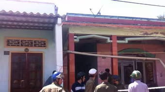 Chấn động ở Long An: 3 mẹ con tử vong nghi bị cắt cổ