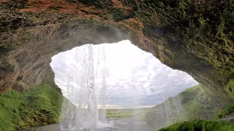 Người xem choáng ngợp trước hình ảnh hang Sơn Đoòng trên truyền hình Mỹ