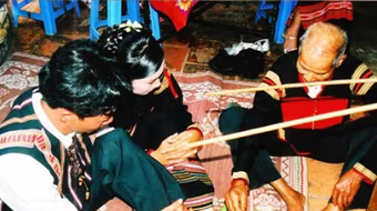 Tái hiện “Lễ hỏi chồng”của đồng bào Ê Đê