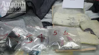 Clip bắt giữ nam sinh viên người Nga vận chuyển gần 6,5kg ma túy vào Việt Nam