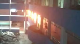 Audio 27-3-2016: Cháy lớn ở bệnh viện lúc nửa đêm, người nhà và bệnh nhân hốt hoảng tháo chạy