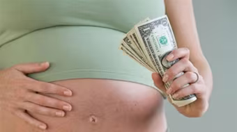 Góc khuất nghề đẻ thuê (4): Chồng nhẫn tâm đẩy vợ đi đẻ thuê, kiếm tiền tỷ đút túi 