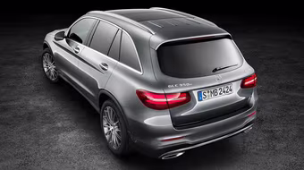 Mercedes GLC 2016 chính thức ra mắt, giá từ 55.400 USD