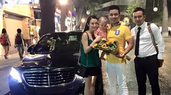 Tuấn Hưng khoe Mercedes S400 vừa mua, giá 4 tỷ đồng