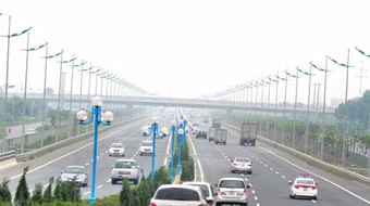 Từ hôm nay, ôtô được phép chạy tối đa 60km/h trong phố