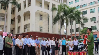 Nâng cao kỹ năng thoát nạn khi xảy cháy