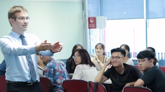 Nâng cao kỹ năng ứng xử trong cuộc sống cho các bạn trẻ