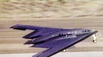Công nghệ không quân (3): Siêu máy bay quân sự đắt tiền nhất thế giới