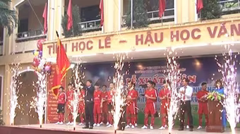 Hai đại diện vào chung kết giải bóng đá học sinh THPT tổ chức lễ xuất quân