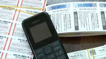 Vừa trộm cắp 1.500 chiếc thẻ điện thoại, thì bị bắt giữ