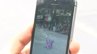 Tiềm ẩn nguy cơ tai nạn giao thông từ trò chơi Pokemon Go
