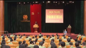 Nâng cao chất lượng đội ngũ làm công tác tổ chức cán bộ 