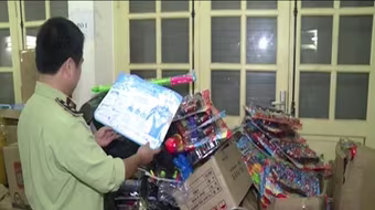 Thu giữ hơn 2000 sản phẩm đồ chơi nhập lậu