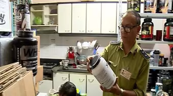 Phát hiện kho thực phẩm chức năng nghi nhập lậu