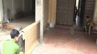 Đâm chết người vì tranh cãi rủ nhau đi hát karaoke