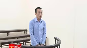 Tàng trữ ma túy lĩnh 30 tháng tù