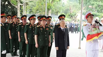 Lãnh đạo Đảng, Nhà nước viếng các quân nhân hi sinh khi máy bay CASA -212 gặp nạn